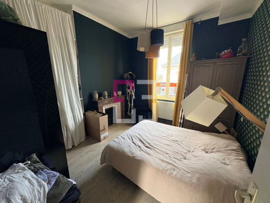 
Maison Saint Quentin 7 pièce(s) 148 m2
