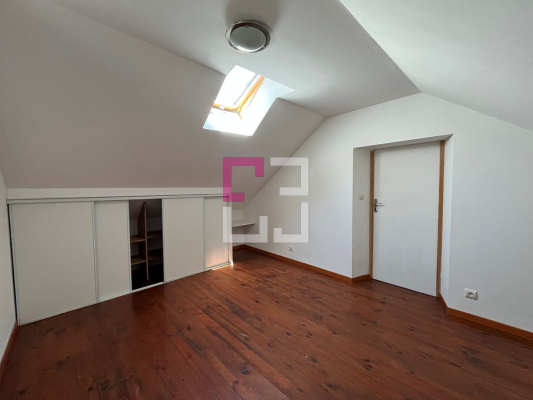 
Maison Rougeries 6 pièce(s) 102.14 m2
