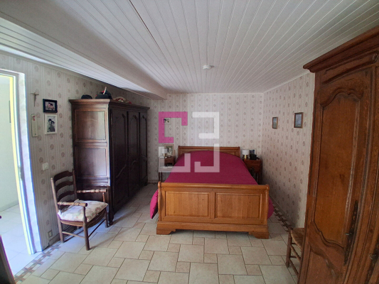 
Maison Chatillon Les Sons 8 pièce(s) 179.17 m2

