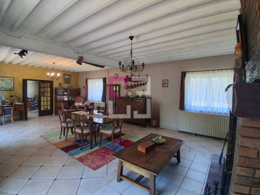 
Maison Chatillon Les Sons 8 pièce(s) 179.17 m2
