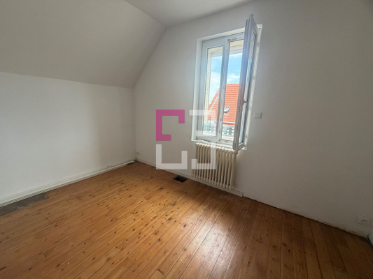 
Maison Saint Quentin 5 pièce(s) 98 m2
