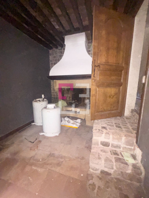 
Local commercial  centre ville Guise  63 m2
