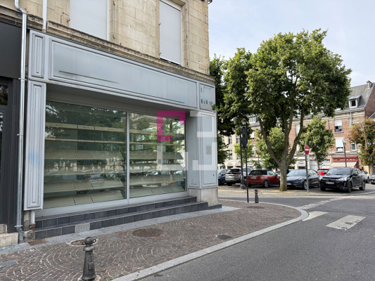 
Local commercial Saint Quentin 6 pièce(s) 98,27 m2
