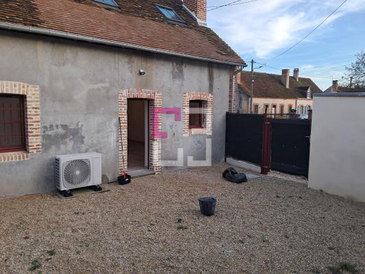 
Maison Selles saint Denis 3 pièce(s) 86.4 m2
