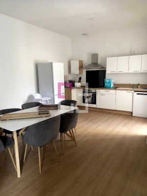 
Maison St Quentin 7 pièce(s) 140.02 m2
