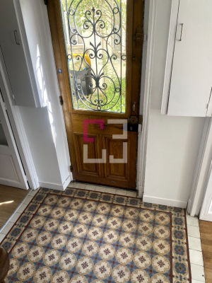 
Maison St Quentin 7 pièce(s) 140.02 m2
