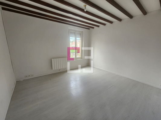 
Appartement au coeur du centre ville de CHAUNY
