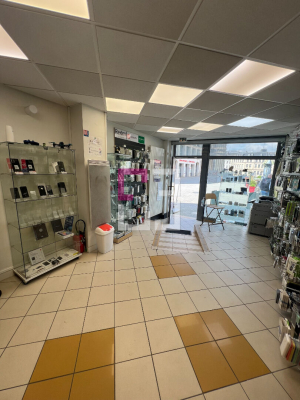 
Local commercial Saint Quentin 2 pièce(s) 50 m2
