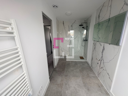 
Maison Lesdins 5 pièce(s) 111 m2
