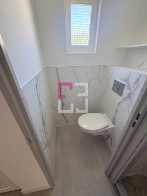 
Maison Lesdins 5 pièce(s) 111 m2
