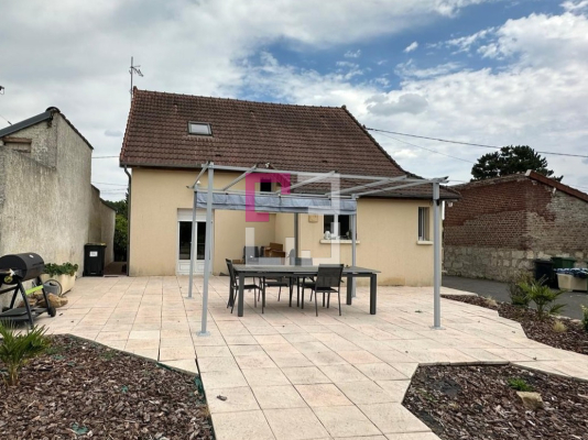 
Maison Sinceny 4 pièce(s) 112 m2
