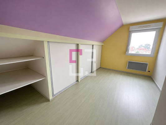 
Maison Sinceny 4 pièce(s) 112 m2
