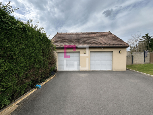 
Maison Sinceny 4 pièce(s) 112 m2
