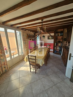 
Maison Sery Les Mezieres 4 pièce(s) 94 m2
