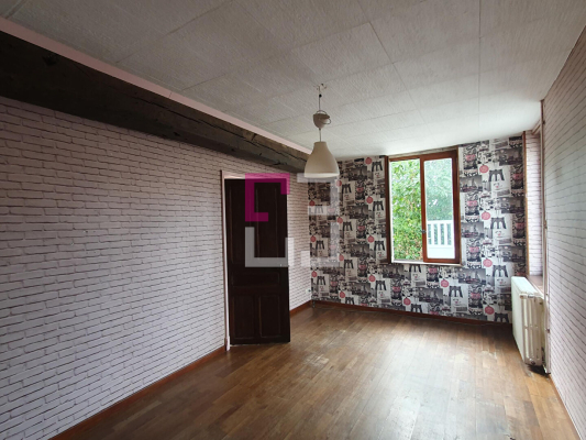 
Maison Brissy Hamegicourt 7 pièce(s) 162 m2
