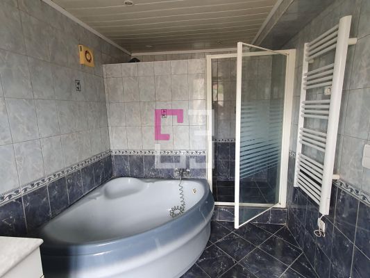 
Maison Brissy Hamegicourt 7 pièce(s) 162 m2
