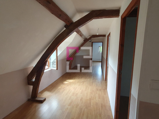 
Maison Brissy Hamegicourt 7 pièce(s) 162 m2
