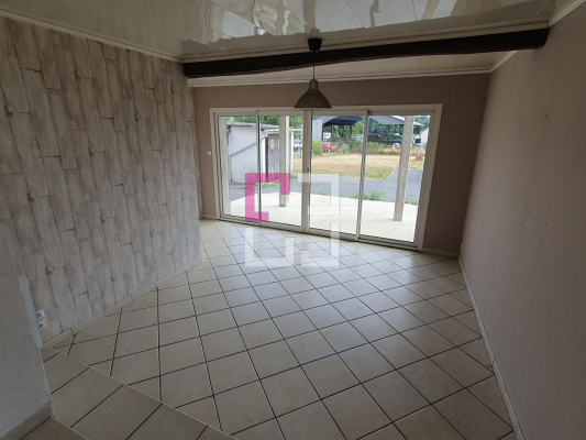 
Maison Brissy Hamegicourt 7 pièce(s) 162 m2
