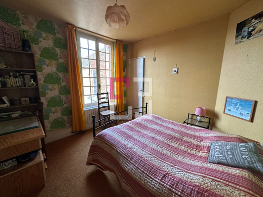 
Corps de ferme Nesle 15 pièce(s) 320m2
