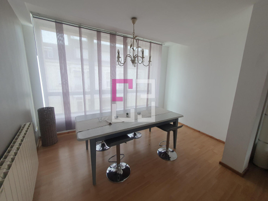 
Appartement Cambrai 5 pièce(s) 143 m2
