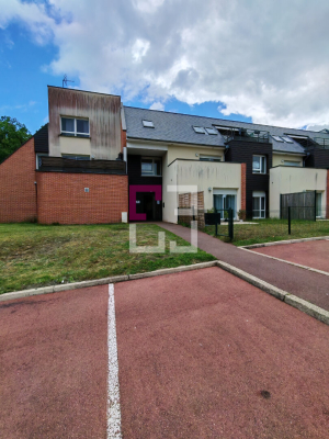 
LAON VILLE BASSE APT TYP3. TERRASSE. ref 5267LR
