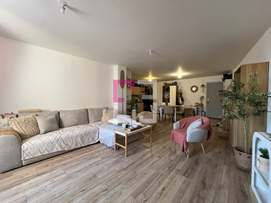 
Appartement Fourmies 3 pièce(s) 80.05 m2
