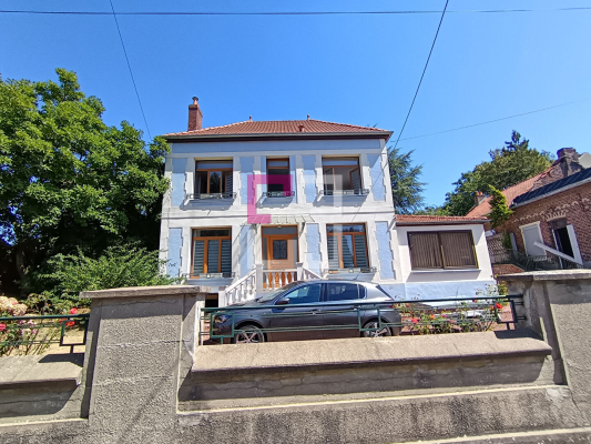 
VILLERET (02420)
