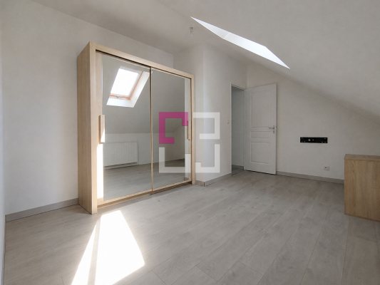 
Maison SAINT-QUENTIN 4 pièces 75 m²
