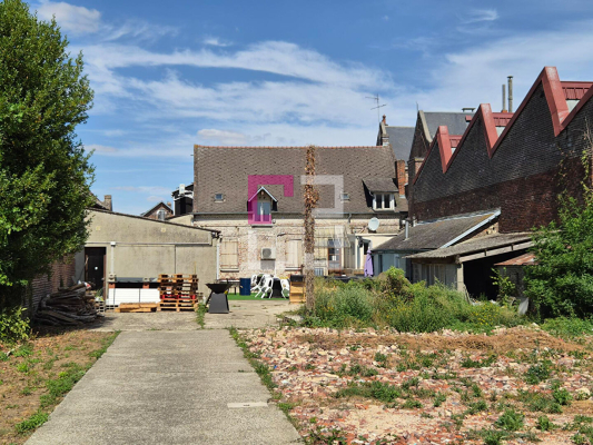 
Immeuble Mont D Origny 12 pièce(s)
