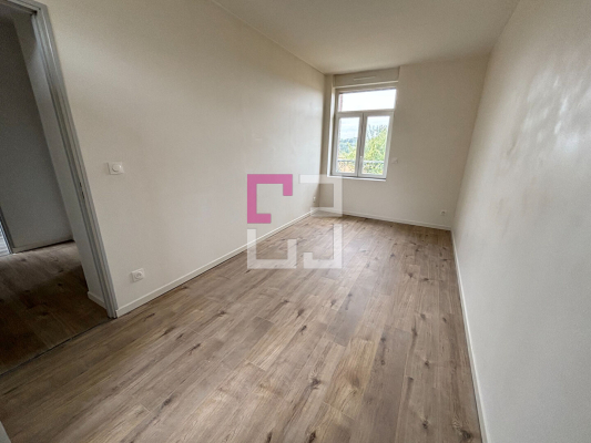 
Maison Wiege Faty  3 pièce(s) 64 m2
