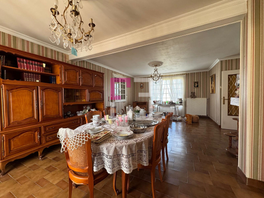 
Maison Hombleux 6 pièce(s) 131 m2
