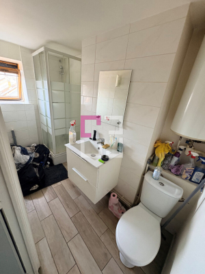
Immeuble Saint Quentin 10 pièce(s) 220 m2
