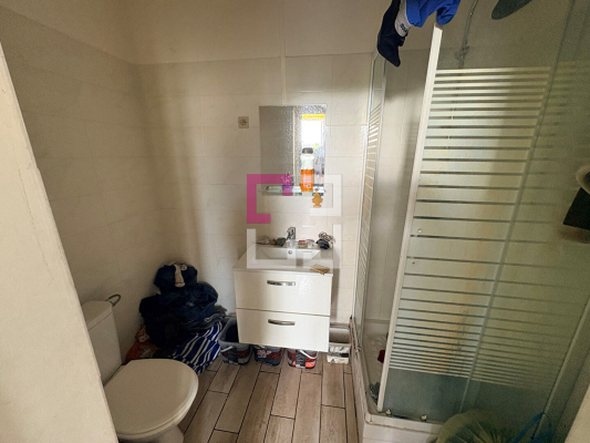 
Immeuble Saint Quentin 10 pièce(s) 220 m2
