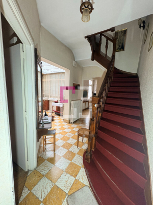 
Maison Saint Quentin 7 pièce(s) 191 m2
