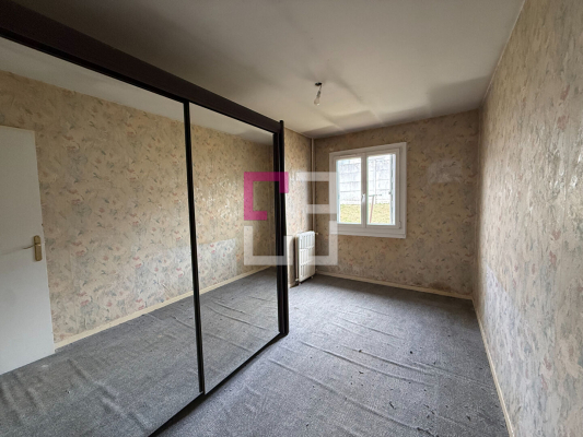 
Maison Saint Quentin 5 pièce(s) 93.15 m2

