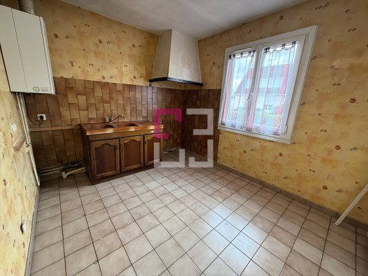 
Maison Saint Quentin 5 pièce(s) 93.15 m2

