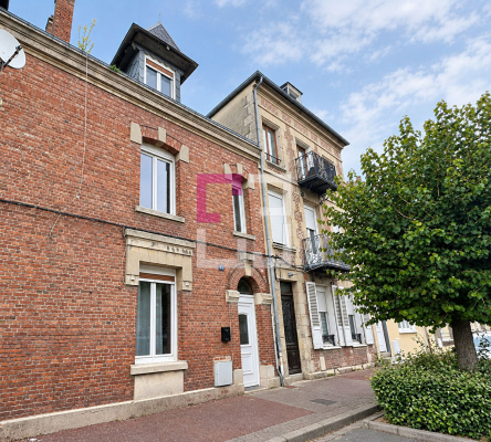 Maison 4 pièces 106 m² · à La Fère · 106 m² · 78 900 €