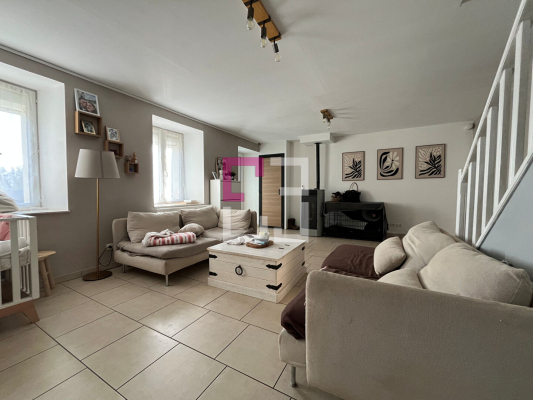 
Maison La Ville Aux Bois Les Dizy 5 pièce(s) 103 m2
