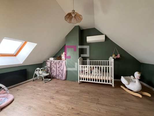 
Maison La Ville Aux Bois Les Dizy 5 pièce(s) 103 m2
