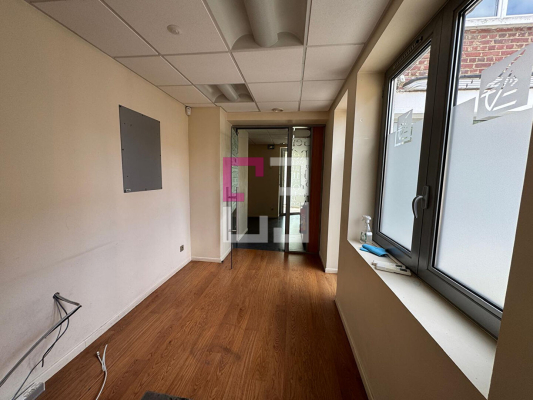 
Immeuble Nesle 7 pièce(s) 110 m2
