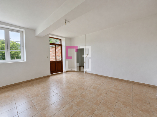 
Maison Housset 2 pièce(s) 80.5 m2
