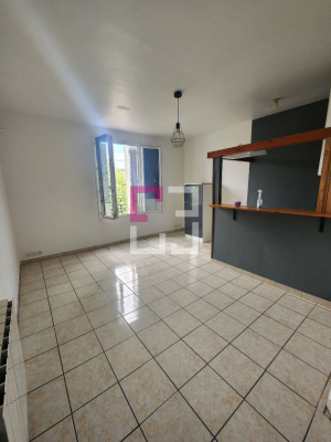 
Appartement au 1er étage à NOYON

