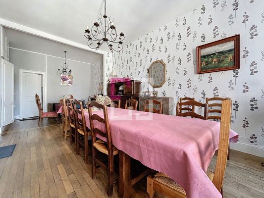 
Maison Ribemont 7 pièce(s) 167 m2
