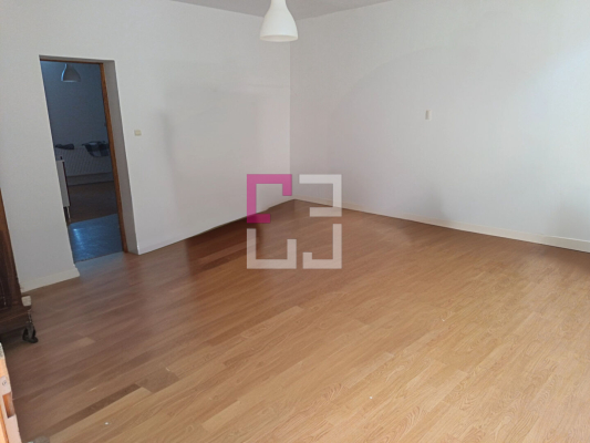 
HYPER CENTRE VILLE DE CAMBRAI (59400)
