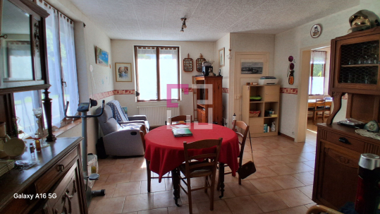 
Maison Housset 4 pièce(s)
