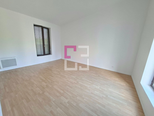 
Immeuble de rapport Guise 454 m2
