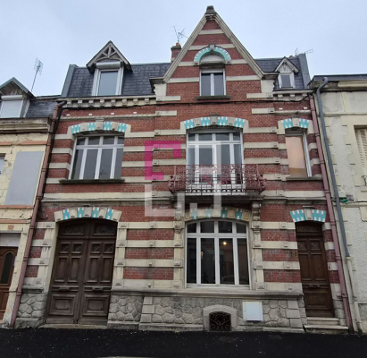 
Maison Saint Quentin 10 pièce(s) 230 m2
