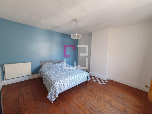 
Maison Saint Quentin 10 pièce(s) 230 m2
