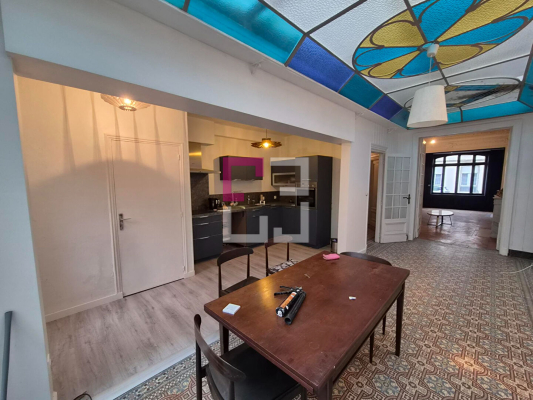 
Maison Saint Quentin 10 pièce(s) 230 m2
