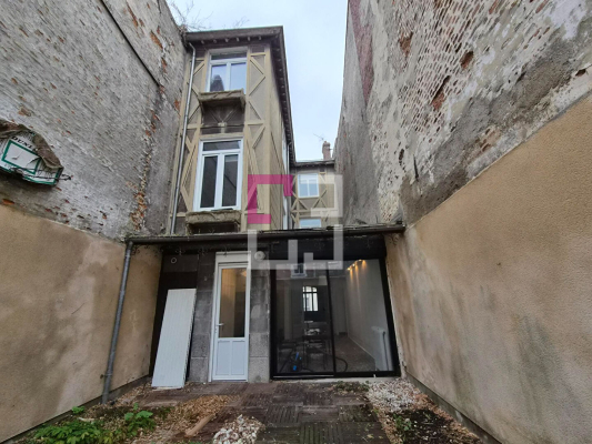 
Maison Saint Quentin 10 pièce(s) 230 m2
